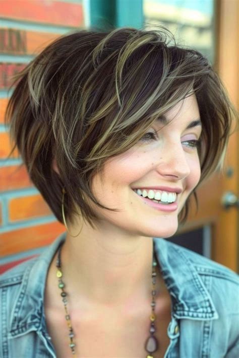 short hair photos|61 Short Layered Haircuts Women Are Loving Right Now